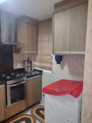 Apartamento Para Vender com 2 quartos no bairro Cinco Conjuntos, em Londrina