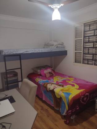 Apartamento Para Vender com 2 quartos no bairro Cinco Conjuntos, em Londrina