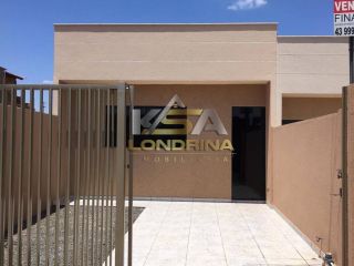 Linda casa, recém construída no Jd. Maria Celina.
