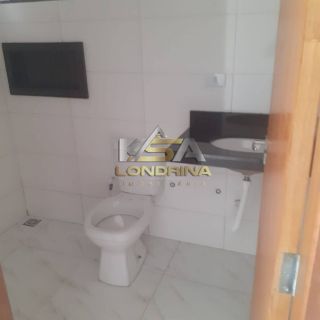 Casa 3 quartos 1 suítes no bairro Jd. São Paulo II em Londrina