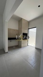 Casa 2 quartos 1 suítes no bairro Conj. Hab. Jose Garcia Molina em Londrina