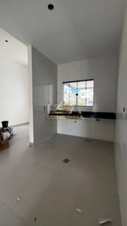 Casa 2 quartos 1 suítes no bairro Conj. Hab. Jose Garcia Molina em Londrina
