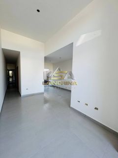 EXCELENTE OPORTUNIDADE – CASA GEMINADA