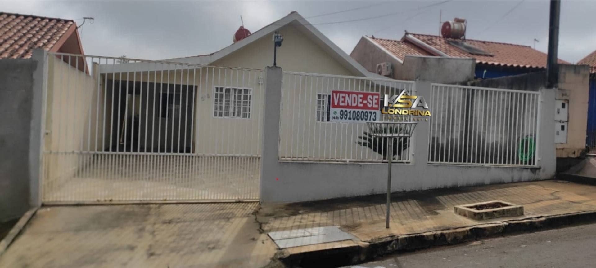 Maravilhosa casa pronta para você morar!!