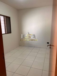 Casa Para Vender com 2 quartos no bairro Columbia  em Londrina