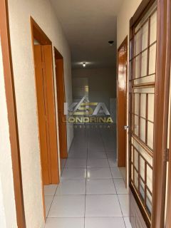 Casa Para Vender com 2 quartos no bairro Columbia  em Londrina
