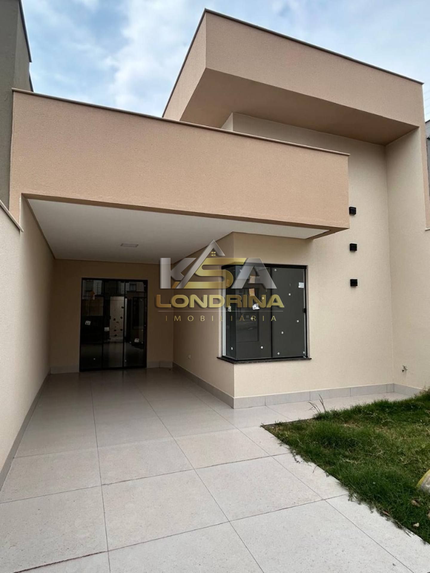 Casa Nova à Venda – Jardim Novo Sabará, Londrina