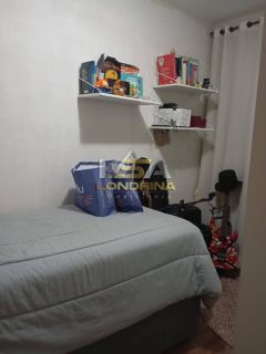 Apartamento com 2 quartos no edifício Spazio La Ville em Londrina.