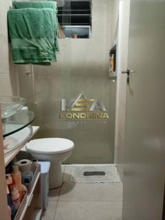 Apartamento com 2 quartos no edifício Spazio La Ville em Londrina.