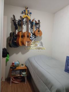 Apartamento com 2 quartos no edifício Spazio La Ville em Londrina.