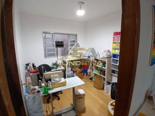Casa à Venda – 3 Dormitórios (1 Suíte) – Conjunto Santa Rita 6