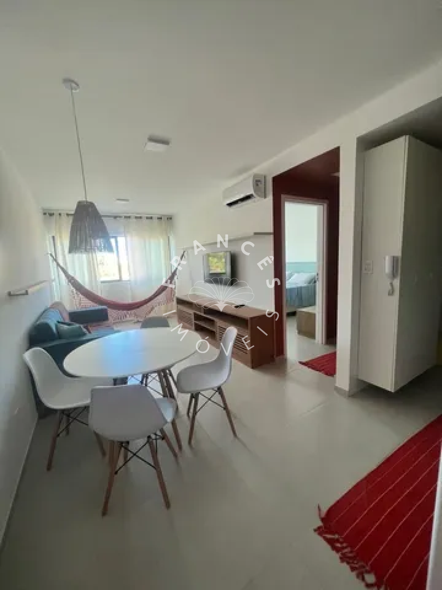 Apartamento porteira fechada na praia do francês