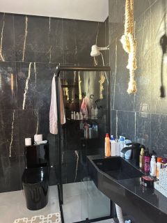 Casa 3 Quartos (1 Suíte com Closet) e Garagem para 2 carros