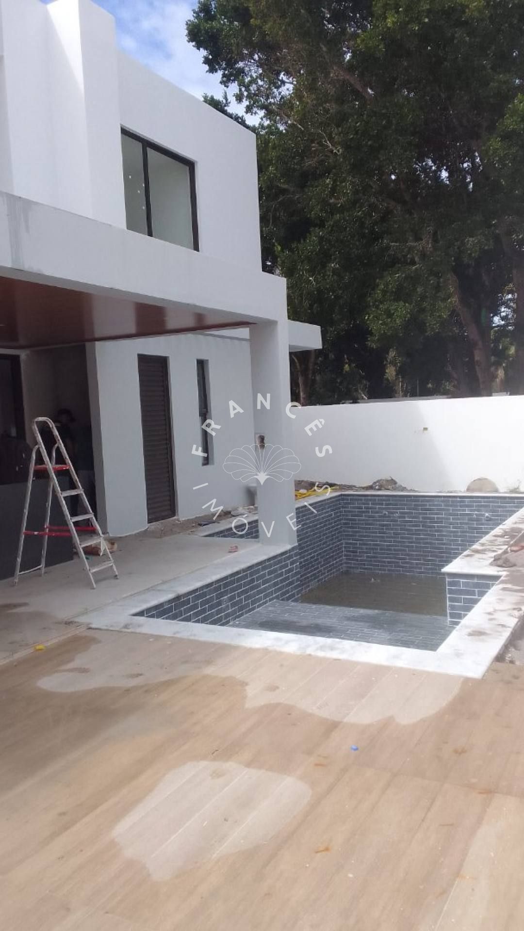 Casa no cond.Granville 4 suites com piscina