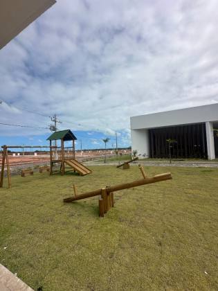 Lote / Condomínio Para Vender na Praia do Francês
