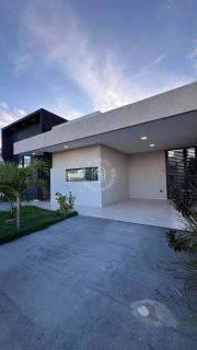 Casa de Condomínio fechado Para Venda
