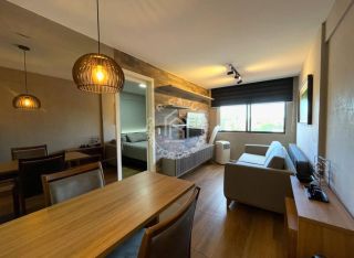 Apartamento Para Vender Mobiliado com 01 suíte no bairro Jatiúca em Maceió