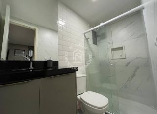Apartamento Para Vender Mobiliado com 01 suíte no bairro Jatiúca em Maceió
