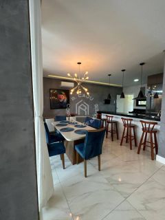 Casa Para Alugar com 3 quartos 1 suítes no bairro Praia do Francês