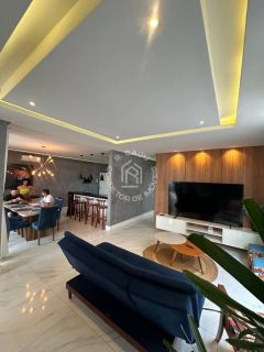 Casa Para Alugar com 3 quartos 1 suítes no bairro Praia do Francês