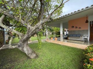 Casa 4/4 condomínio pé na areia Maceió