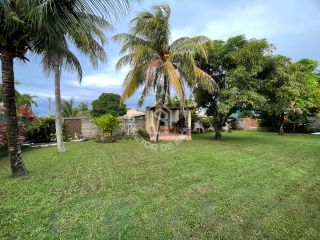 Casa 4/4 condomínio pé na areia Maceió