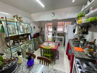 Casa de Condomínio Para Vender com 3 quartos 1 suítes no bairro Barra Nova