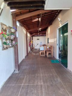 Casa de Condomínio Para Alugar com 4 quartos 3 suítes em Marechal Deodoro
