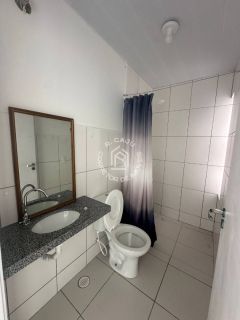Casa à Venda no Condomínio Lagos do Francês com Conforto e Segurança