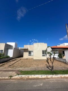 Casa à Venda no Condomínio Lagos do Francês com Conforto e Segurança