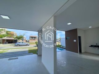 Oportunidade  – Casa com 3 Quartos, Piscina e Garagem