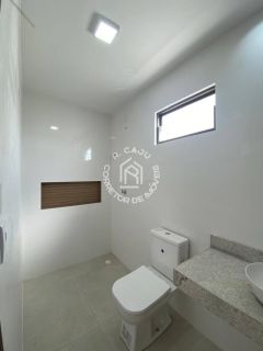Oportunidade  – Casa com 3 Quartos, Piscina e Garagem