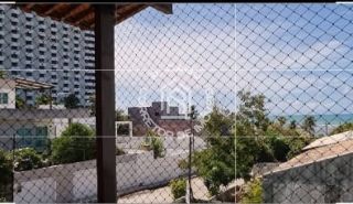 OPORTUNIDADE !  Casa Para Vender com 5 quartos sendo 4 suítes  em Maceió