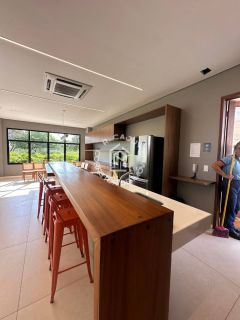 OPORTUNIDADE ! Casa de Condomínio Para Vender com 4 quartos 4 suítes