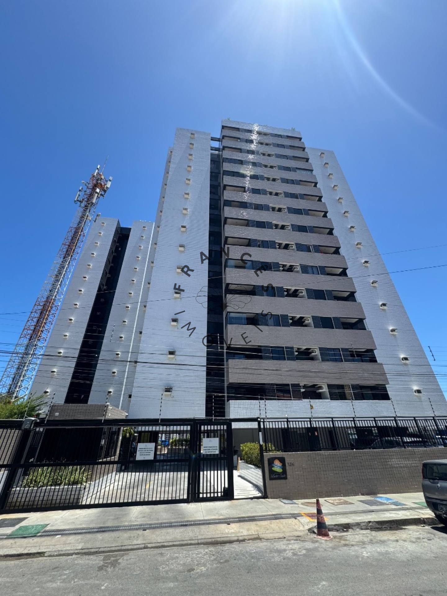 Apartamento a venda no residencial leste oeste