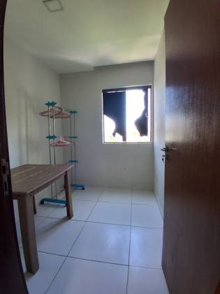 Apartamento 2/4 a venda na Praia do Francês