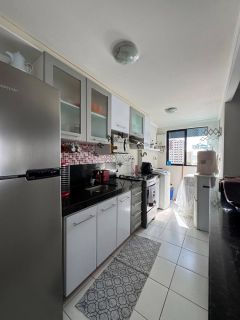 Apartamento a venda na ponta verde