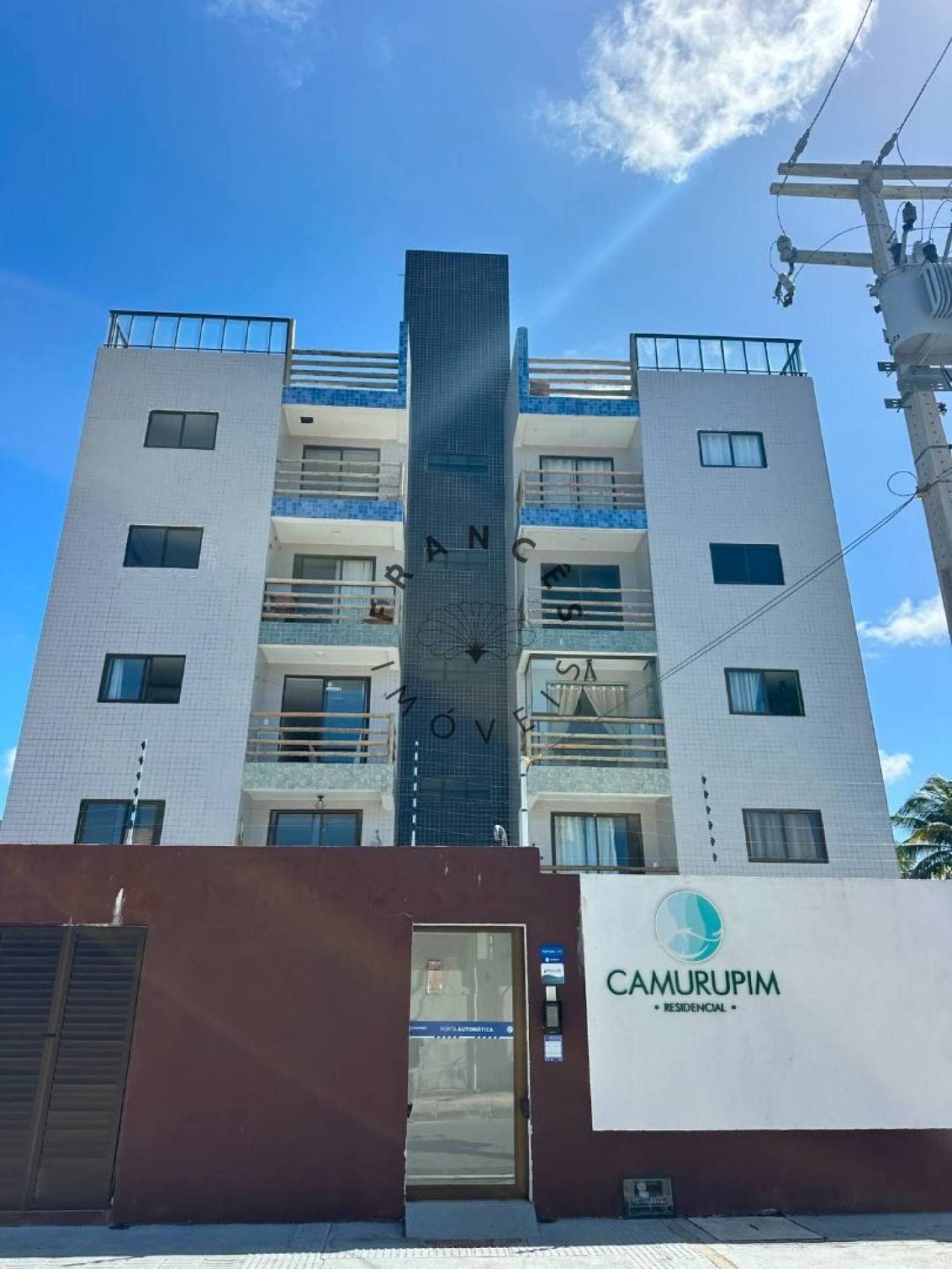Apartamento Novo de 2 Quartos com Varanda e Piso em Porcelanato no Residencial Camurupim | Praia do Francês