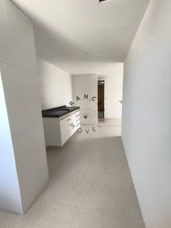 Apartamento Novo de 2 Quartos com Varanda e Piso em Porcelanato no Residencial Camurupim | Praia do Francês