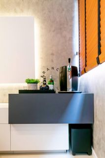 Apartamento pé na areia com 2 quartos e 1 suíte em Maceió