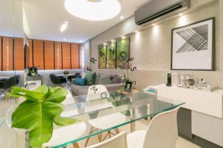 Apartamento pé na areia com 2 quartos e 1 suíte em Maceió