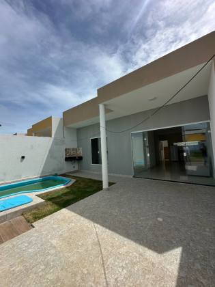 Casa com Piscina à Venda na Praia do Francês