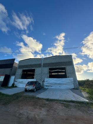Aluguel de Galpões Comerciais na Massagueira – Excelentes Metragens e Localização Estratégica!