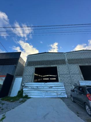 Aluguel de Galpões Comerciais na Massagueira – Excelentes Metragens e Localização Estratégica!