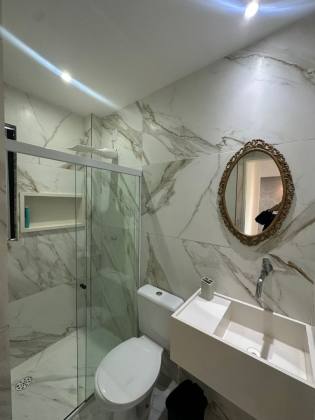 APARTAMENTO 2 QUARTOS NA PRAIA DO FRANCÊS (EDF MIGUEL ARCANJO)