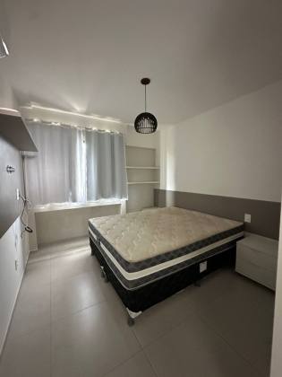 Apartamento Quarto e Sala Mobiliado à Venda na Praia do Francês – Edifício Jasmim