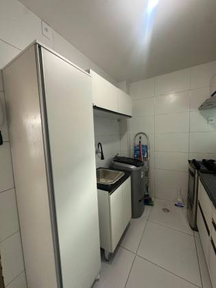 Apartamento Para Alugar com 2 quartos  Praia do Francês
