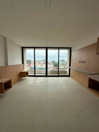 ZOE STUDIO MOBILIADO