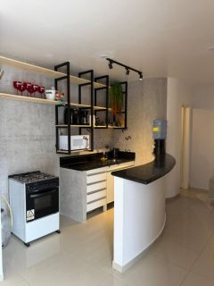 Apartamento com 2 Suítes a 100m da orla do Francês | Porteira Fechada
