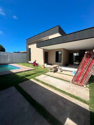 Casa Térrea Nova na Praia do Francês